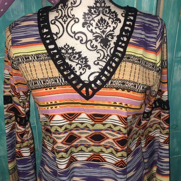 NWT🎉💖 Women's Short Bell Sleeve Swimsuit Cover - Picture 2 of 8
